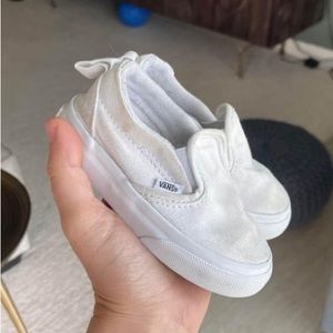 Toddler Vans - Size 5.5